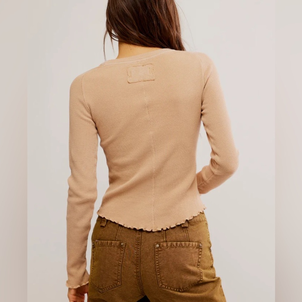 We The Free Easy Does It Tee - Cuban Sand - Picture 2 of 5